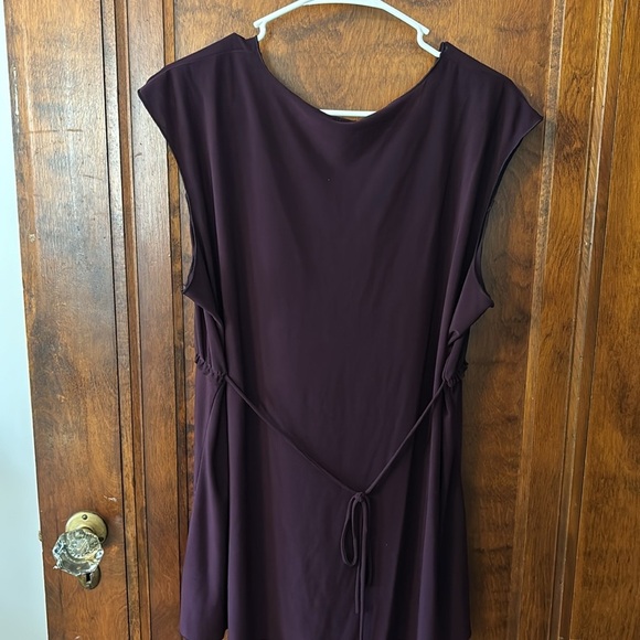 Olivia Paige Purple Sleeveless Ruched Top Blouse Size 1X - Picture 2 of 6